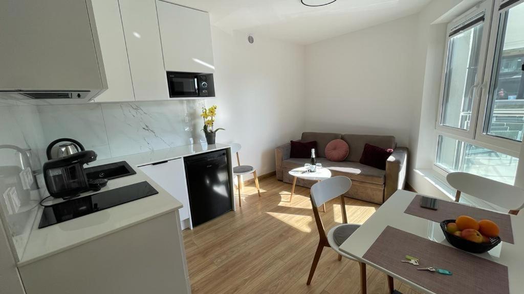 Apartamenty Bella Mare ロビ エクステリア 写真